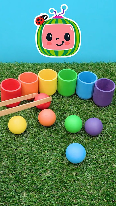 Learn Colors🔴🟠🟡🟢🔵🟣 with Balls! Uh oh! Catch that ball! #shorts #cocomelon