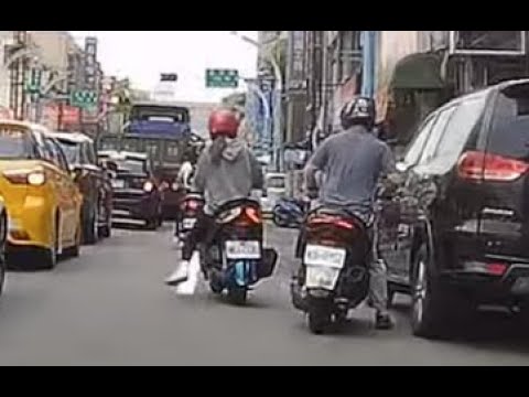 【車禍影片】 鬼切小碰撞（2022.08.02 桃園市龜山區山鶯路