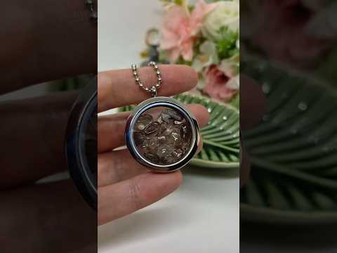 Кулон-медальйон пересипка відкривається на ланцюжку натуральний камінь раухтопаз димчастий кварц, видео 1