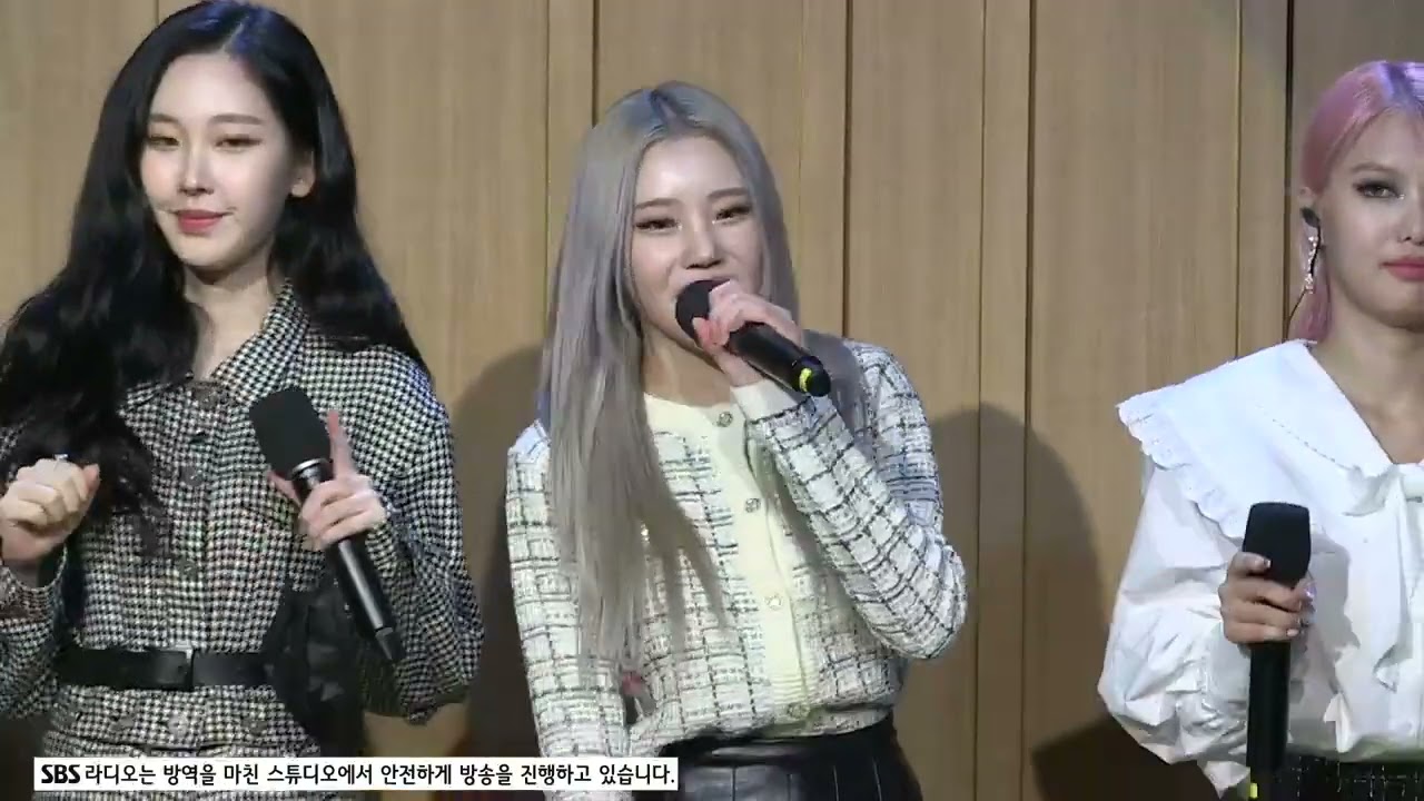 220120 Wheein, MOMOLAND - Cultwo Show