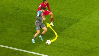 Khvicha Kvaratskhelia Destroying Famous Players.