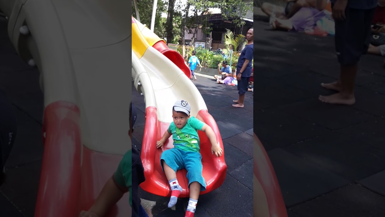 Bermain di taman janggan Puputan renon bali(3) - YouTube