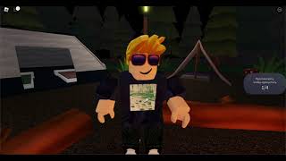 София и папа играют в Паука в Roblox