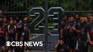 Young fans get special tour of Michael Jordan's former Chicago mansion