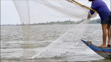 2 cha con và 2 vợ chồng xúc cá gặp lúc bất lợi khó khăn - Sông Nước Cửu Long - Nguyễn Hùng