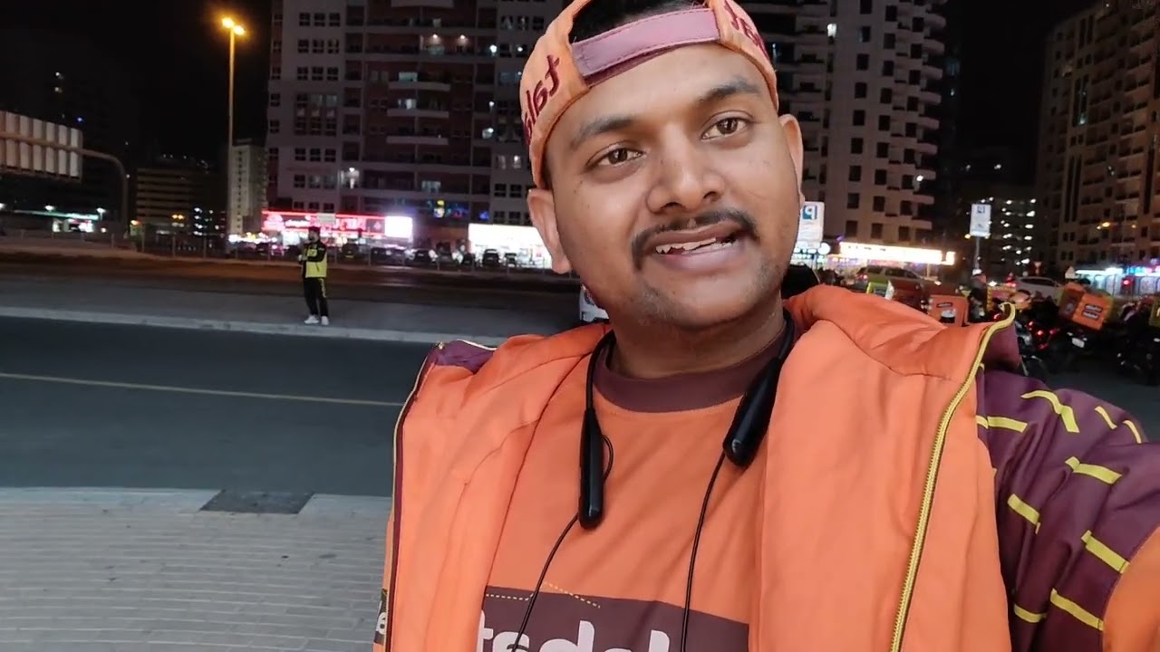 Dubai🇦🇪 Bike Rider Job: How Much Money💵💸 You Should Pay – Truth & Reality✅