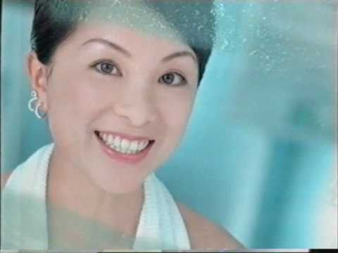 香港廣告: ULTIMA II 亮白細緻系列(利嘉兒)2004