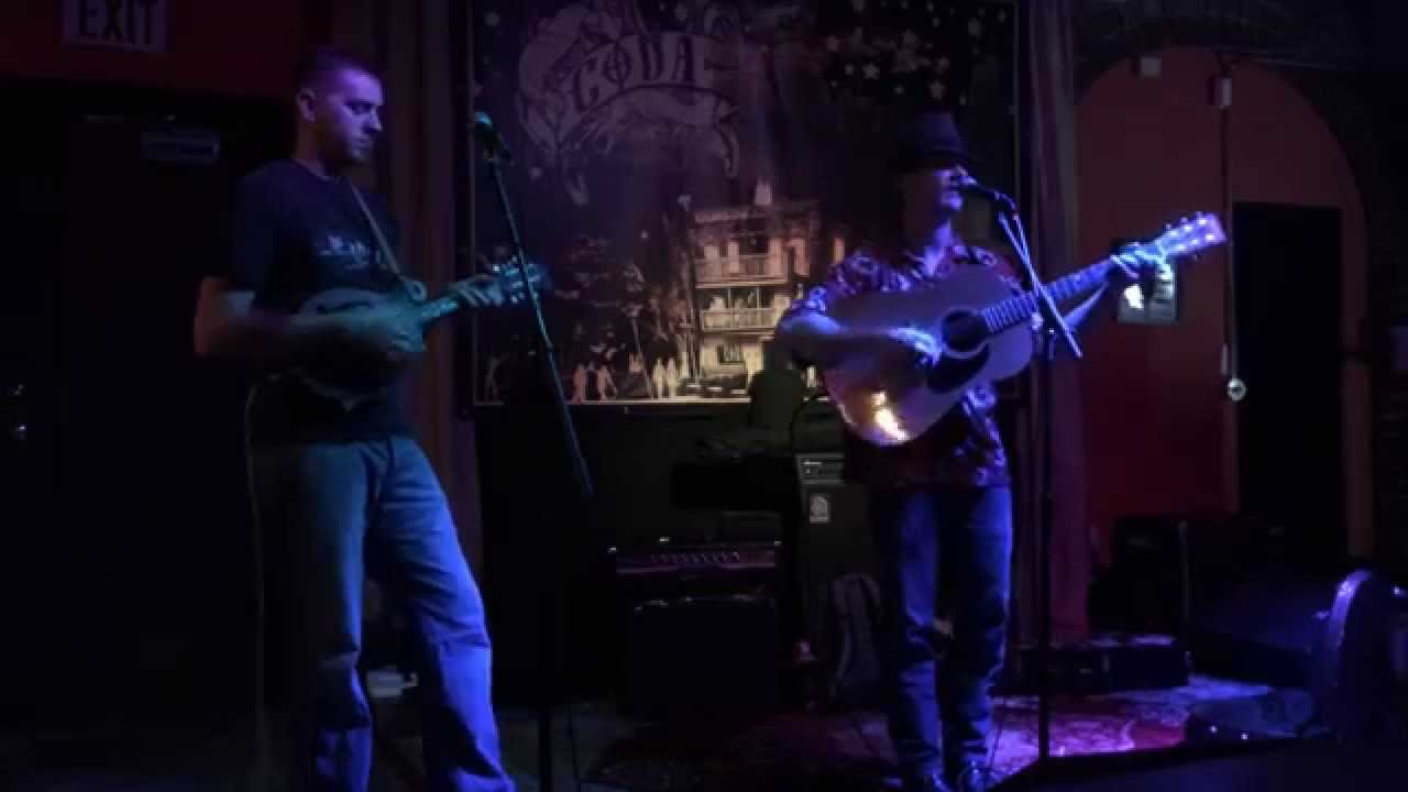 Guarda Max Fred Drinkin Again w/ Johnny Gleason HD su YouTube Guarda Max Fred Drinkin Again w/ Johnny Gleason HD su YouTube