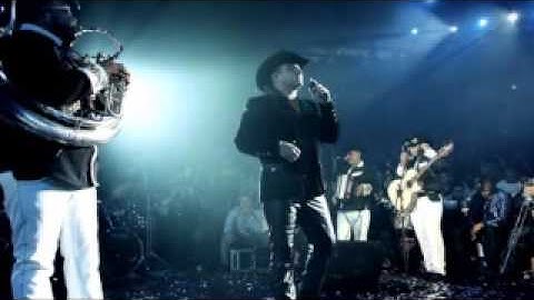La Raza Contenta-Julion Alvarez En Vivo