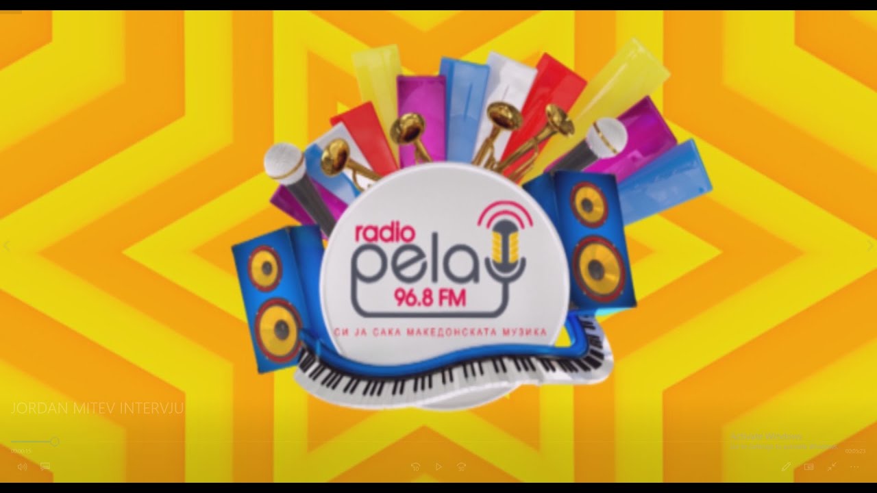 ЕЛЕНА ВЕЛЕВСКА - РАДИО ПЕЛА СИ ЈА САКА МАКЕДОНСКАТА НАРОДНА МУЗИКА-СЛУШАЈТЕ ја и НА ПЕЛА МАК народно