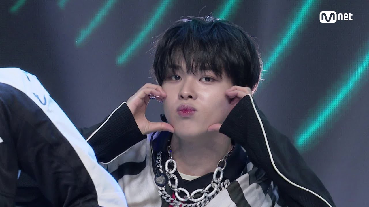 KickFlip(킥플립) - Electricity #엠카운트다운 EP.894 | Mnet 250626 방송