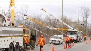 Power outages after powerful windstorm