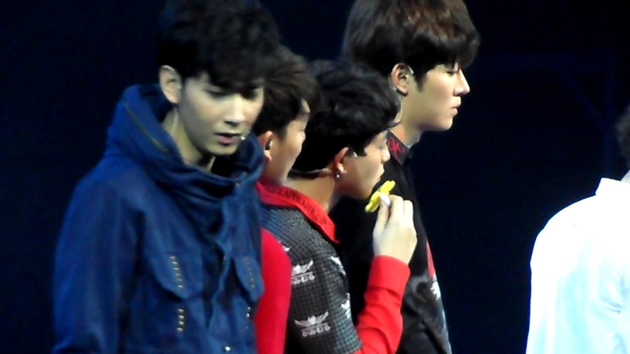 230717 2Moons The Series End Of Season 1 - เล่นเกมส์ 4