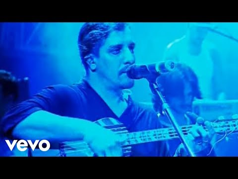 Bersuit Vergarabat - El Viento Trae Una Copla