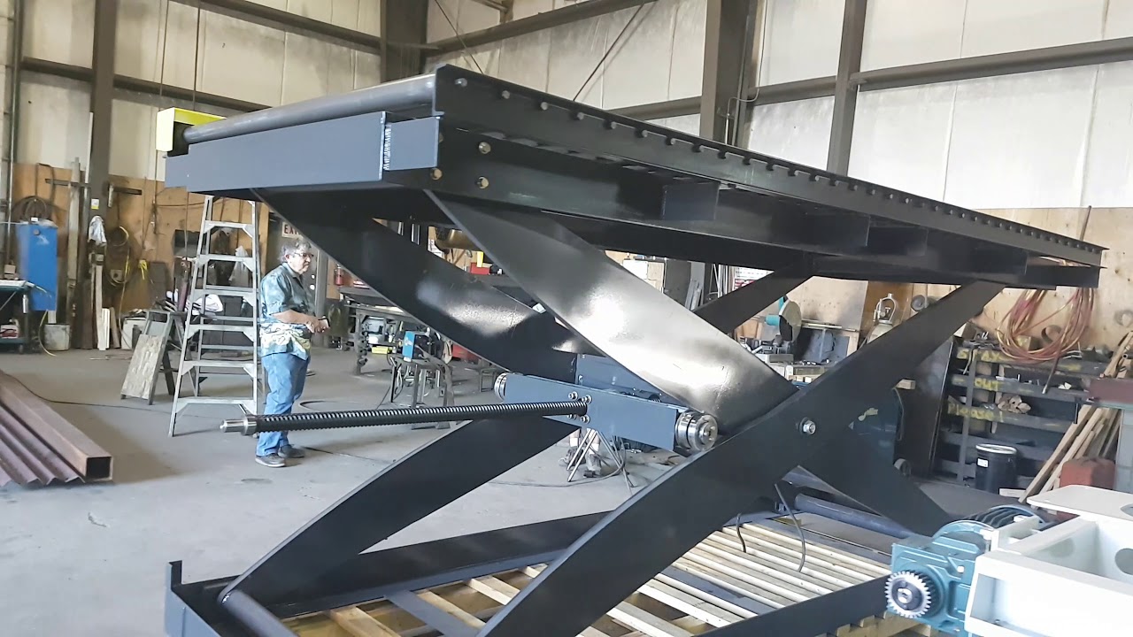 The Waycon Fully Electric Scissor Lift