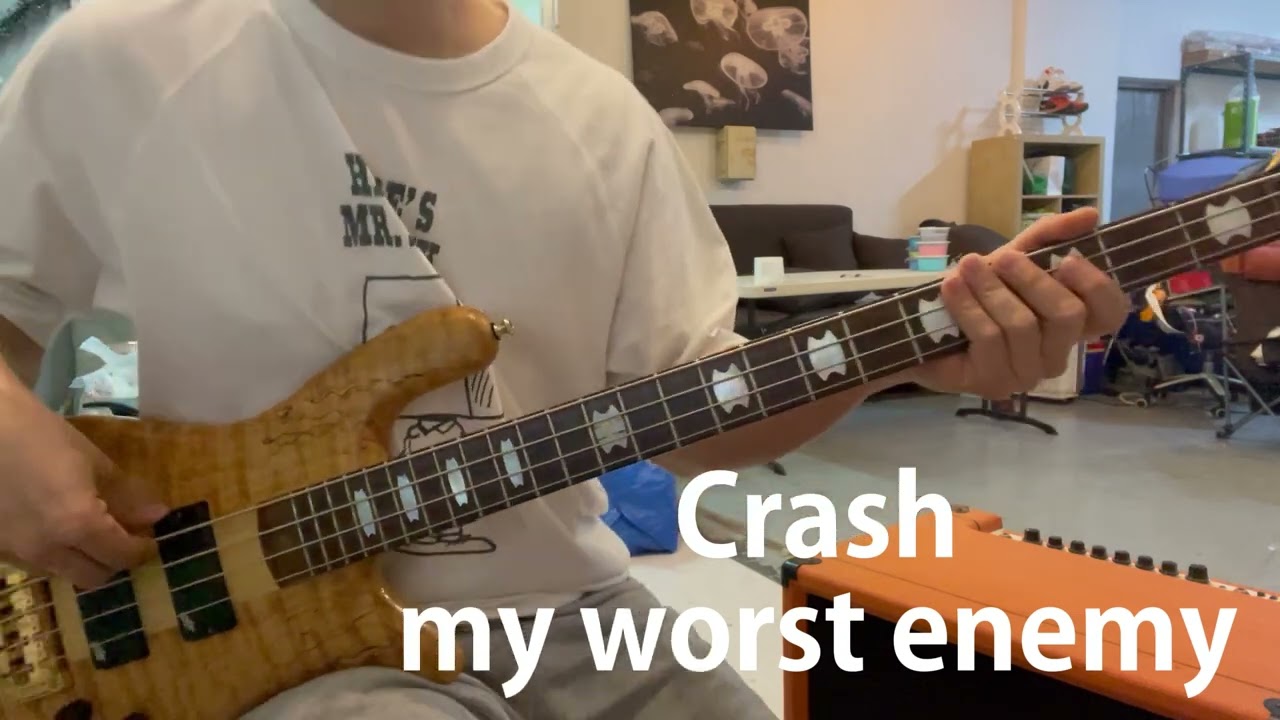 영어 버전도 있어서 같이 올려 봅니다.   Crash(크래쉬) - my worst enemy(English Version)  / bass cover