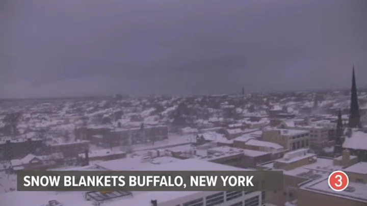 LIVE LOOK: Snow blankets Buffalo, New York during lake effect snowstorm