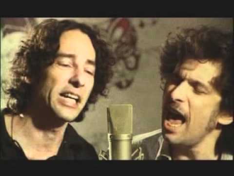 No me nombres... Andrés y Javier Calamaro