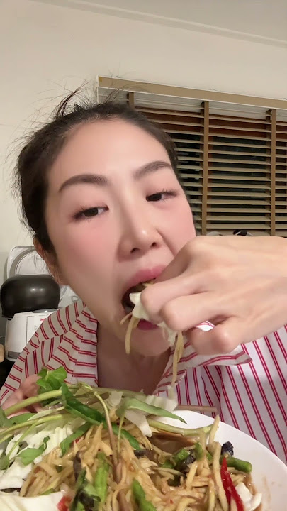 https://vt.tiktok.com/ZSB6NTJYp/