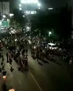 Sambutan Bonek untuk Bobotoh