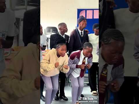 Vulani intliziyo/Yitshoni Ft Sphamandla art Group Song leader by:Anoyolo 🤍
