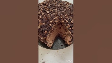 Thumbnail of 🫠😋#havmoricecream #chokolateshorts #chocolatecake #viralvideo #food #music #cake #chokolate