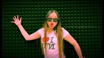 Lori Phun - Venom In Your Eyes (Official Music Video)