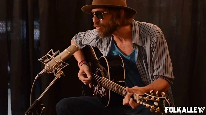 Folk Alley Sessions: Todd Snider - "Too Soon To Te...