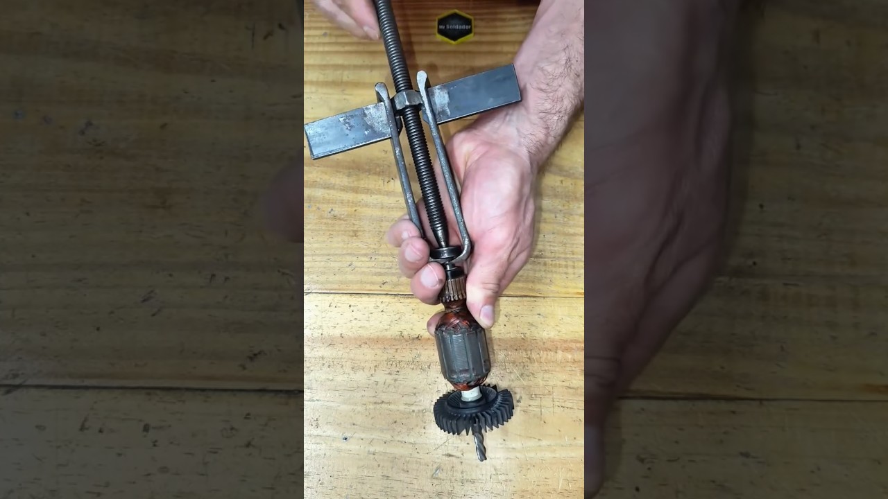 How to Make a Simple DIY Bearing Puller at Home#shortvideo #viralshorts #realshot