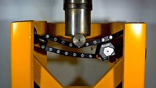 HYDRAULIC PRESS AGAINST AN EXPENSIVE BIKE LOCK.