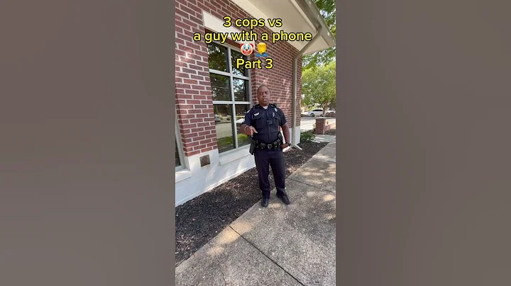 Clowns with badges try to kick me off public property for filming🤦‍♂️🤦‍♂️🤡#1stamendment #audit