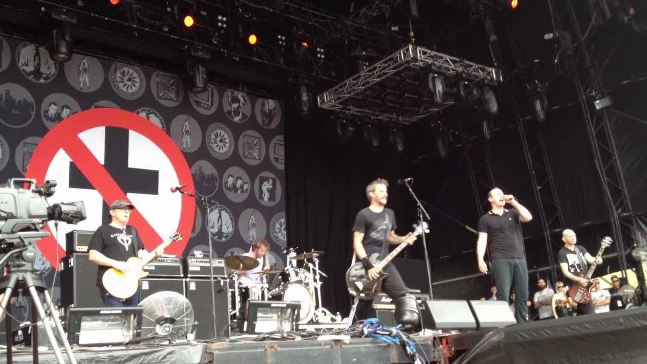 BAD RELIGION PUNK ROCK SONG SOUNDWAVE 2012 ADELAIDE YouTube