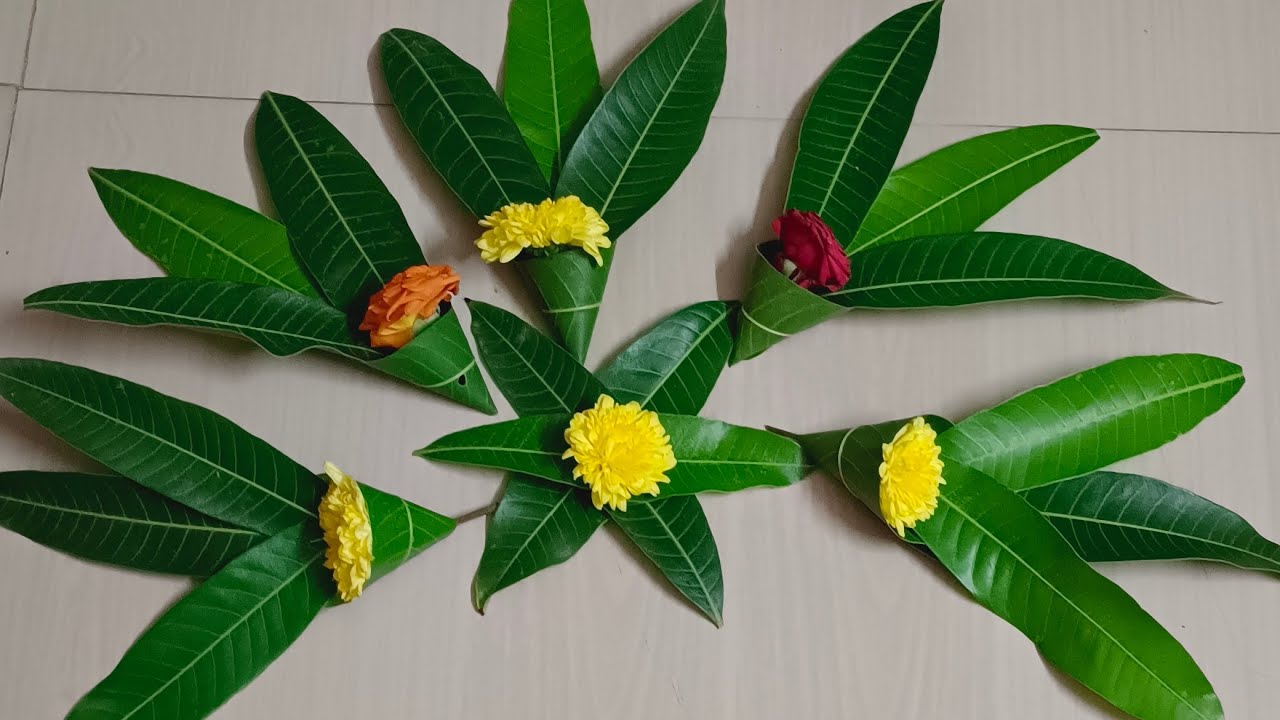 Easy mango leaf 🌿decoration ideas for pooja#ytvedio#decoration#simple💫🫶#subscribe#vasavi& shanmukha✨