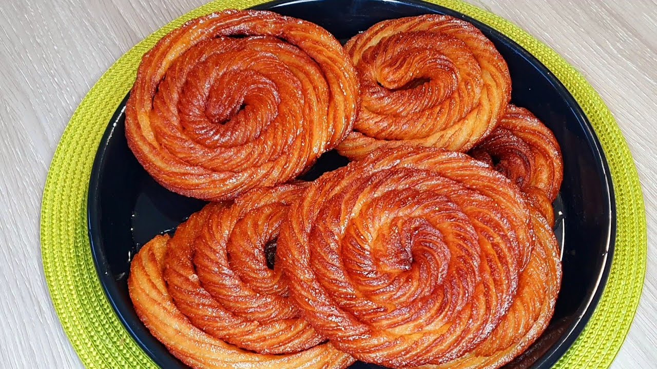 دروستکردنی شیرنی ( داطلي مشبك )