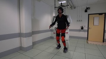 Paralysed man is able to move again through mind-reading exoskeleton | 5 News