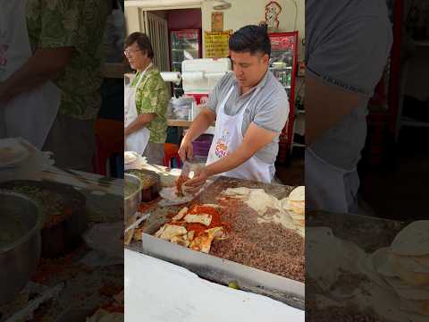Video thumbnail: Llegué a los Tacos más recomendados en León #Tacos #foodie #viral #parati