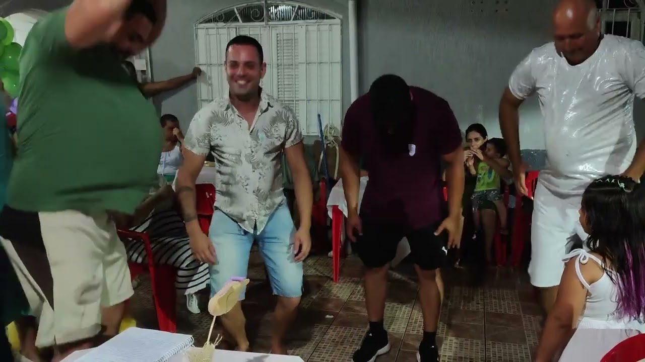 Revelação Ademir e Jéssica - brincadeiras pt2