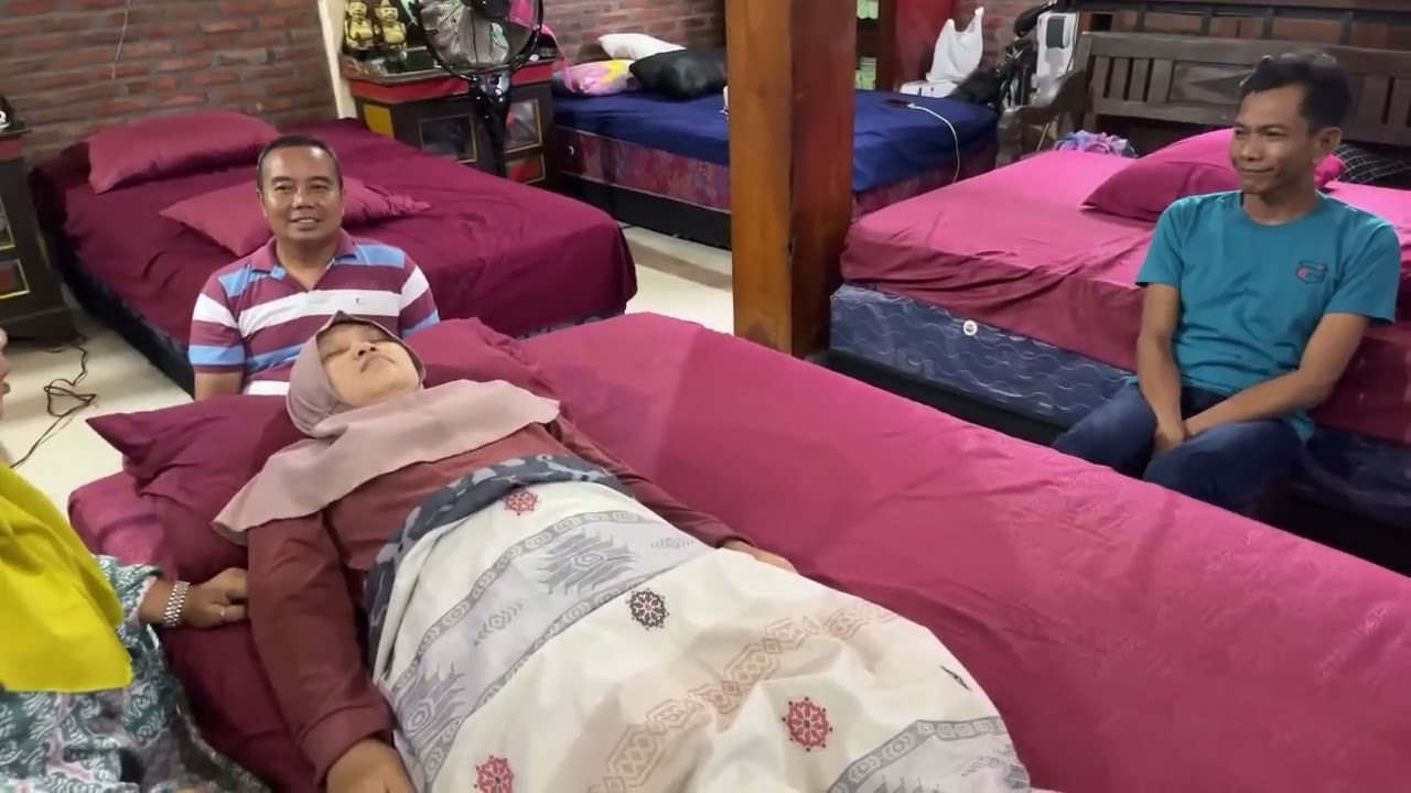 DATANGNYA DUKUN DARI SEBELAH NEGERI JIRAN