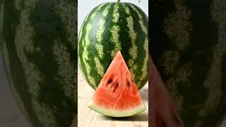 This never gets old 🍉#watermelon #satisfyingvideo #oddlysatisfying #asmrcontent #smoothcuts