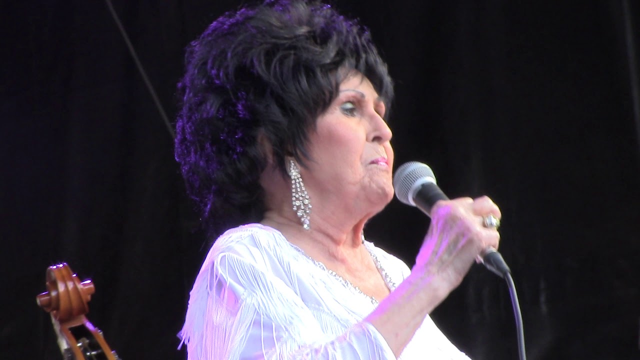 wanda jackson YouTube