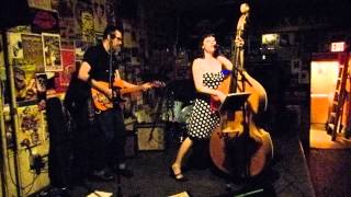 Video thumbnail of "Delilah DeWylde and the Lost Boys do Shakin All Over"