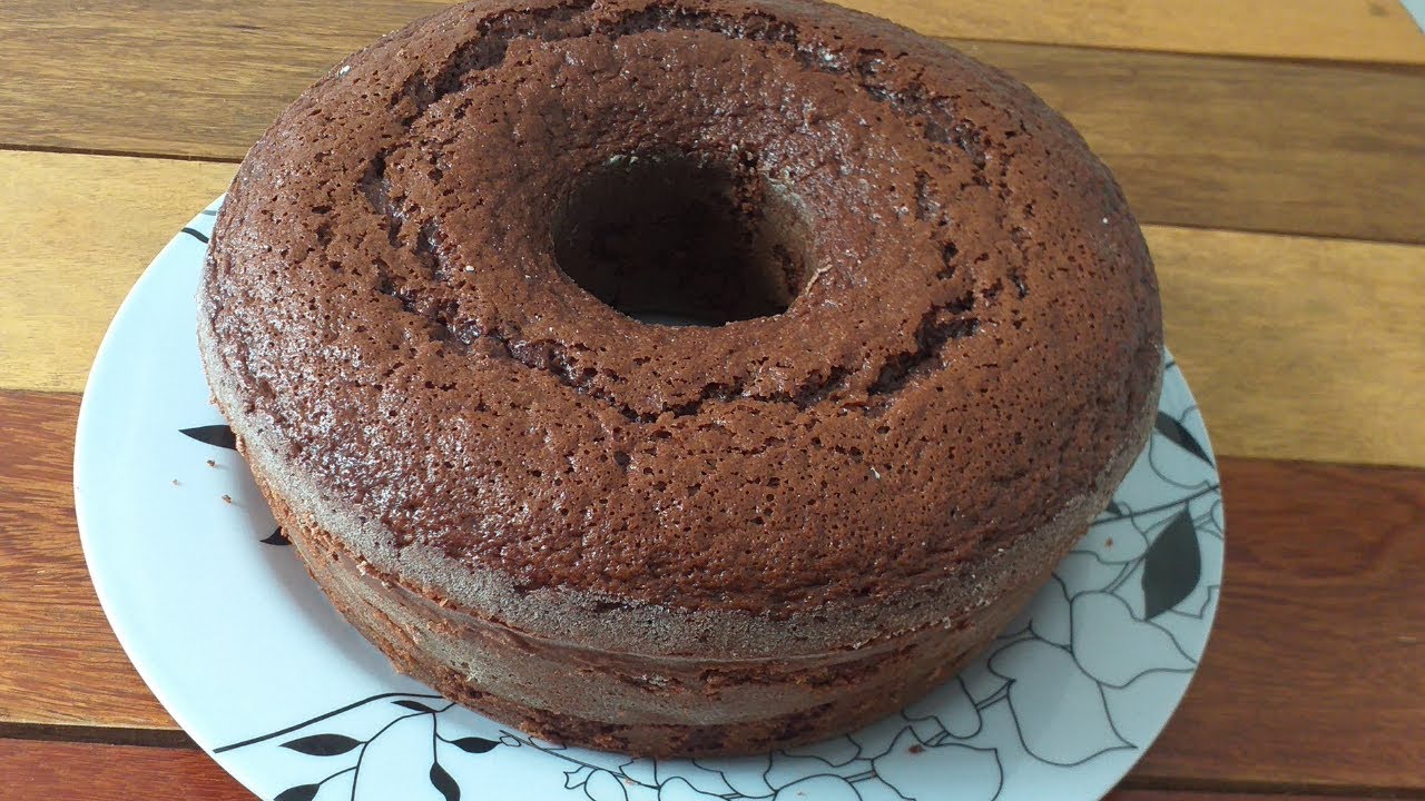 BOLO DE CHOCOLATE SUPER FÁCIL E  FOFINHO