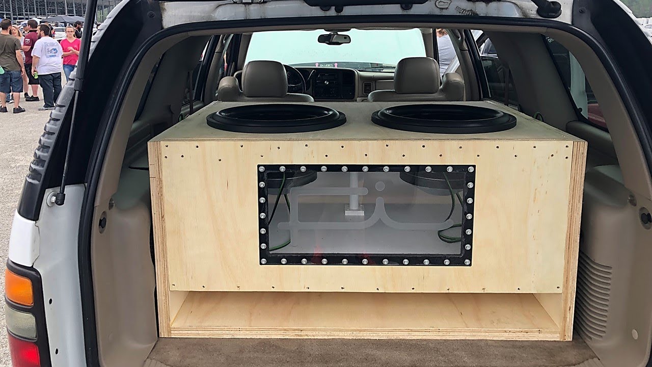 2 18 inch subwoofer box