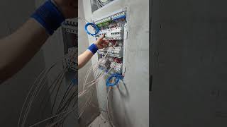 💡Ваш Электрик Павел👋Процесс Пучкование кабеля за автоматикой 😊💡 #вашэлектрик #электромонтаж