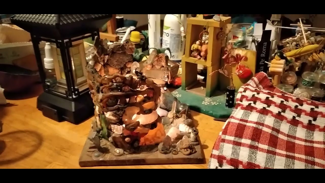 SFRACELLI D'ITALIA....SALUTI ROMANI ANTISEMITISMO E CONFLITTO DI INTERESSE POLITICO