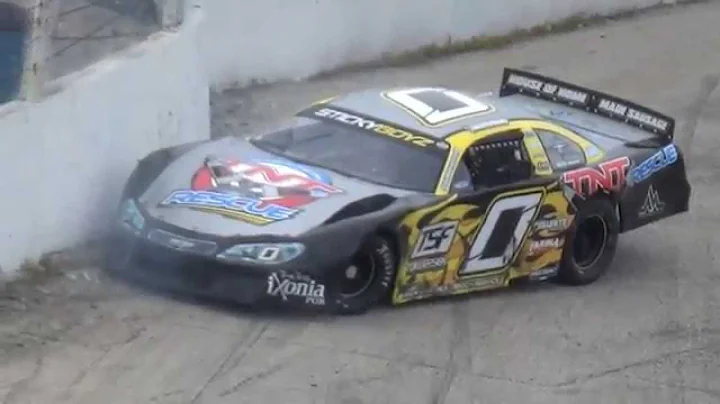 Slinger '14 - DeStefano Blows Tire