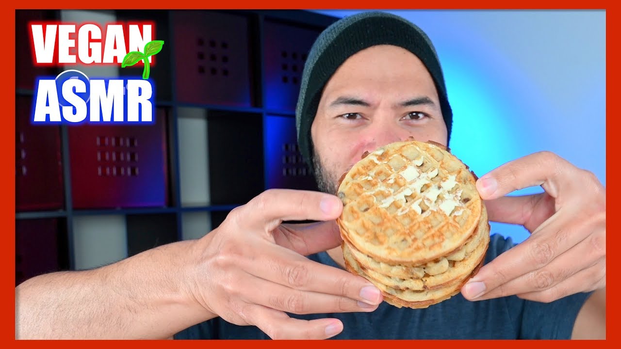 Vans Blueberry Waffles & Hash browns | ASMR EATING | VEGAN | PitaEats