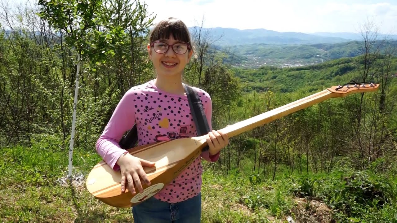 Djevojčica i šargija - Nevjerovatno KAKAV TALENAT!