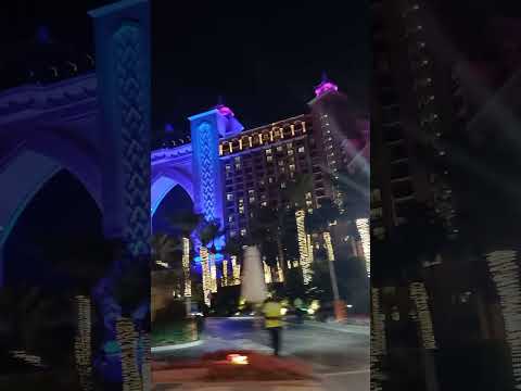 Atlantis Hotel At The Palm Dubai #viral#shortvideo #dubaivlog