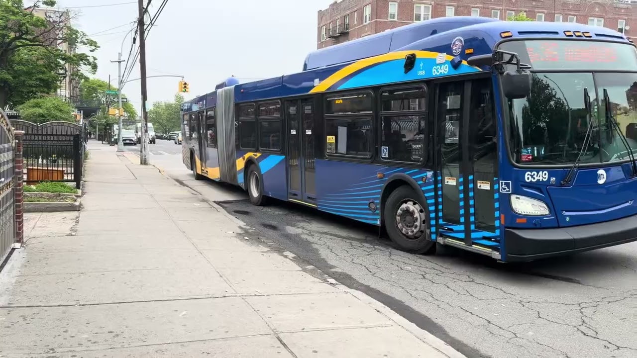 2025 New flyer Xd60 #6349 on the Bx36 bus to Soundview at White